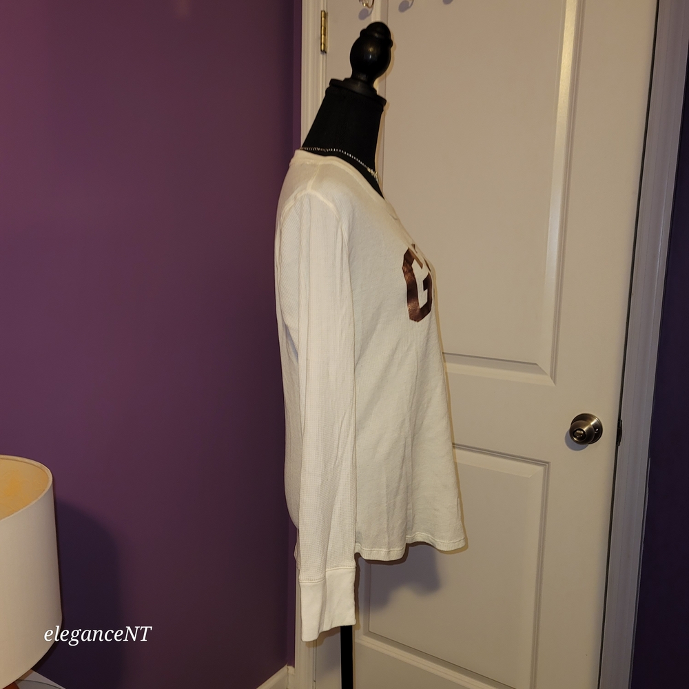 GAP Cream Long Sleeve Thermal Style Shirt with Gold Logo Sz: L - Picture 5 of 7